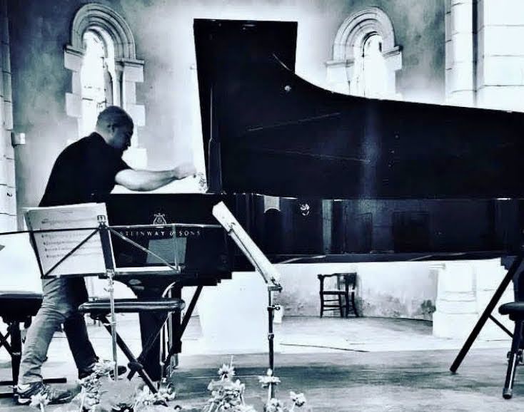 CG PIANOS